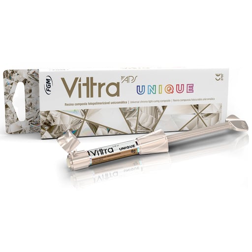 Vittra APS Unique, Universal Shade - Syringe. Light-Cured, Chroma Composite